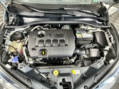 Used 2018 Toyota C-HR XLE image 26