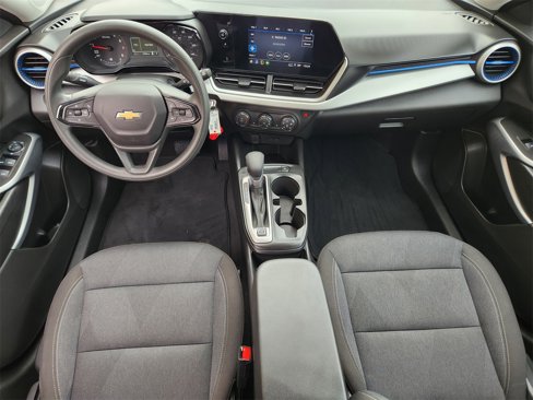 Used 2025 Chevrolet Trax LS w/ LS Convenience Package image 24