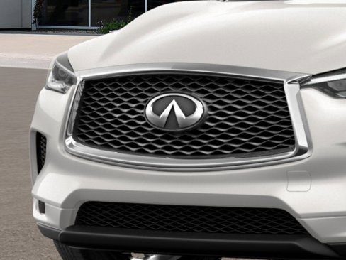 New 2025 INFINITI QX50 Luxe image 12