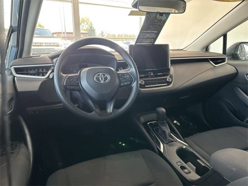 Used 2023 Toyota Corolla LE image 17