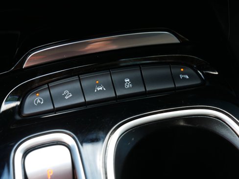 Certified 2022 Buick Envision Essence w/ Safety Package image 31
