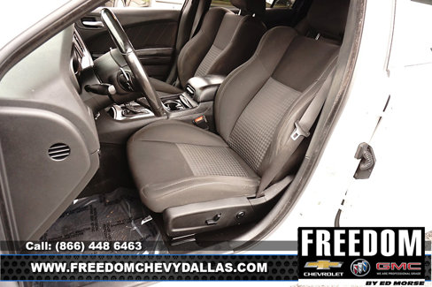 Used 2020 Dodge Charger GT w/ Blacktop Package image 9