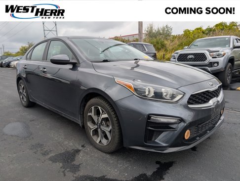 Used 2021 Kia Forte LXS image 1