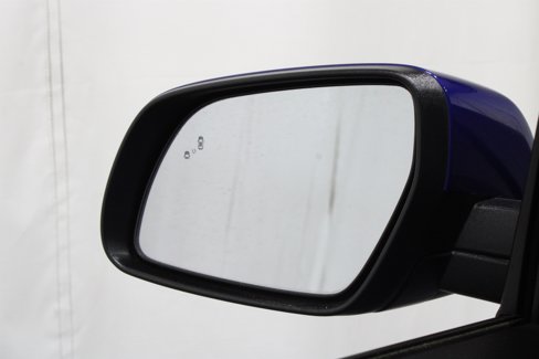 Used 2023 Hyundai Venue Limited image 18