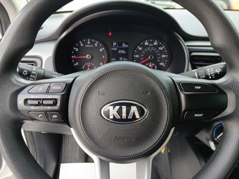 Used 2020 Kia Rio LX image 24