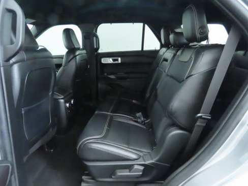 Used 2020 Ford Explorer ST w/ ST Street Pack image 22