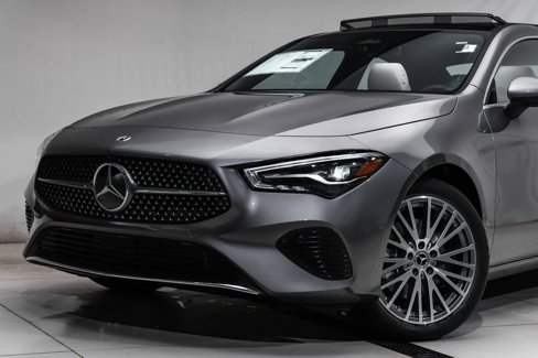 New 2026 Mercedes-Benz CLA 250 4MATIC image 2