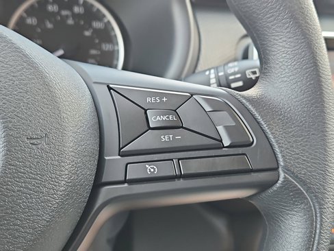 Certified 2024 Nissan Kicks S image 27