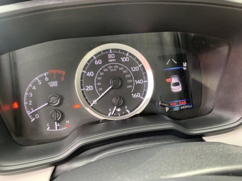 Used 2020 Toyota Corolla LE image 16