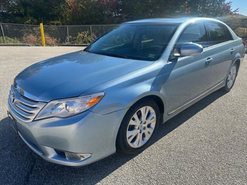Used 2012 Toyota Avalon image 30