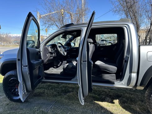 Used 2022 Toyota Tacoma TRD Off-Road image 18