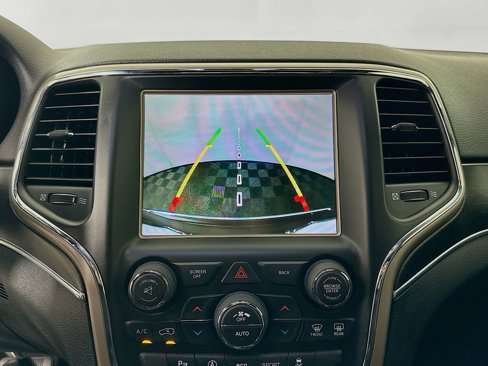 Used 2016 Jeep Grand Cherokee Limited image 14