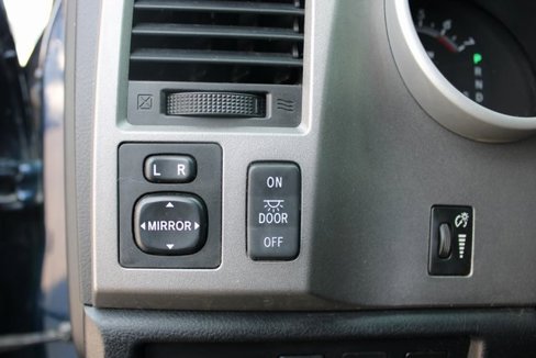 Used 2011 Toyota Tundra 2WD Double Cab image 15