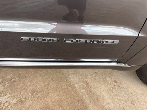 Used 2018 Jeep Grand Cherokee Summit image 59