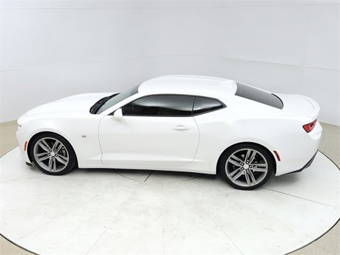 Used 2017 Chevrolet Camaro LT w/ RS Package image 16