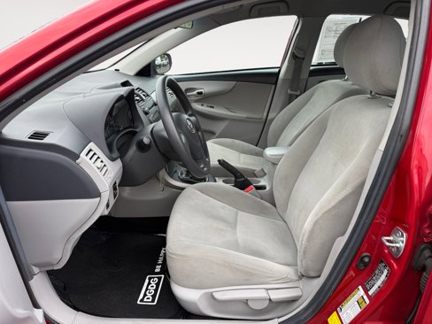 Used 2013 Toyota Corolla L image 10