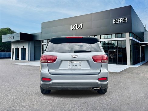 Used 2020 Kia Sorento LX image 7