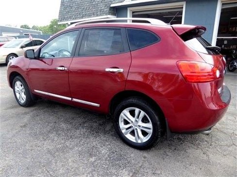 Used 2013 Nissan Rogue SV w/ Premium Pkg image 8