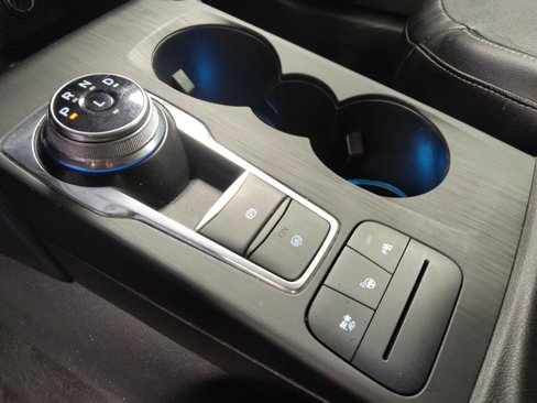 Used 2020 Ford Escape Titanium image 26