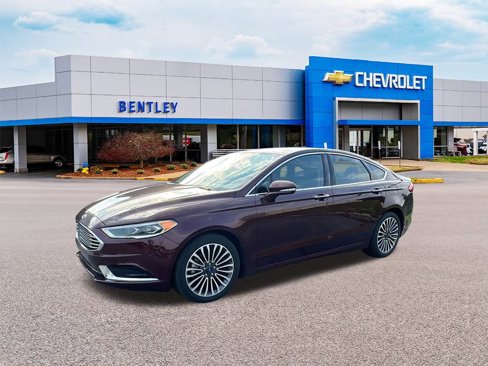 Used 2018 Ford Fusion SE w/ Fusion SE Technology Package image 2