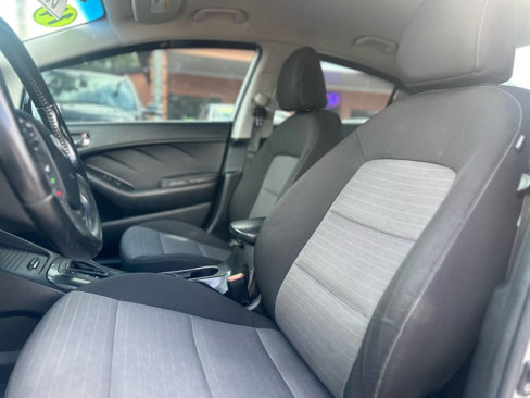 Used 2014 Kia Forte EX image 11