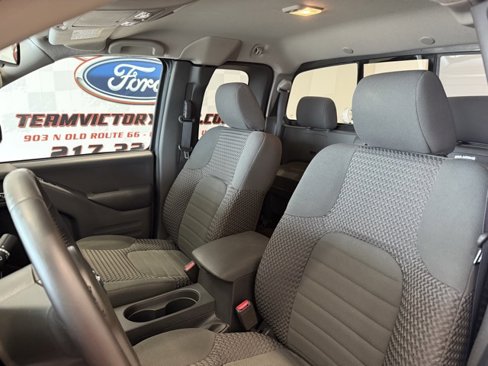 Used 2018 Nissan Frontier SV w/ Value Truck Package image 13