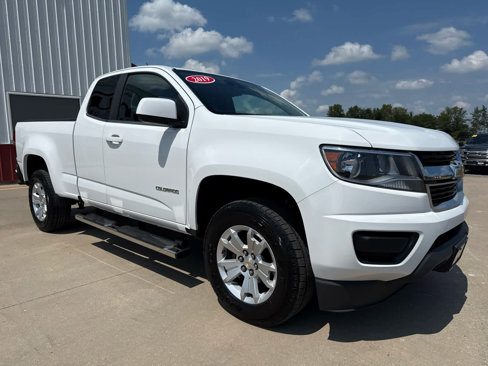 Used 2019 Chevrolet Colorado LT w/ Safety Package image 4