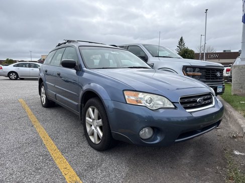 Used 2006 Subaru Outback 2.5i w/ Popular Equipment Group 2B image 2