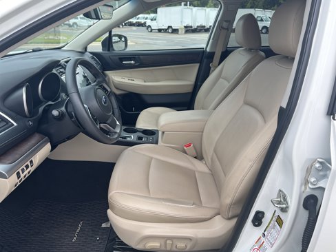 Used 2019 Subaru Outback 2.5i Limited image 16