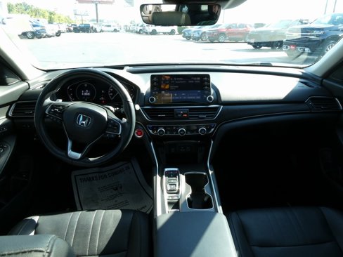 Used 2022 Honda Accord Touring image 19