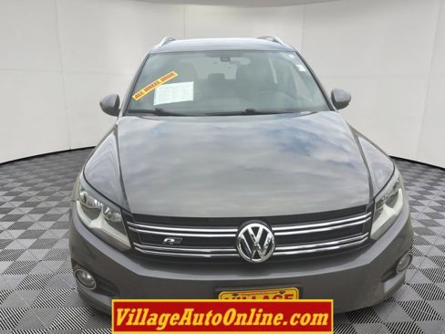 Used 2016 Volkswagen Tiguan R-Line image 6