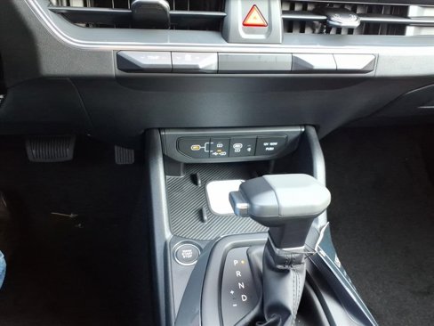 New 2025 Kia K4 EX image 15