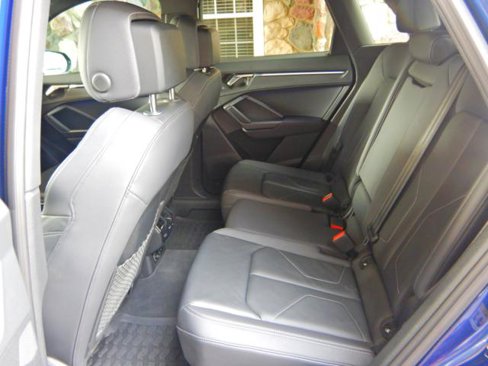 Used 2024 Audi Q3 2.0T Premium Plus image 15