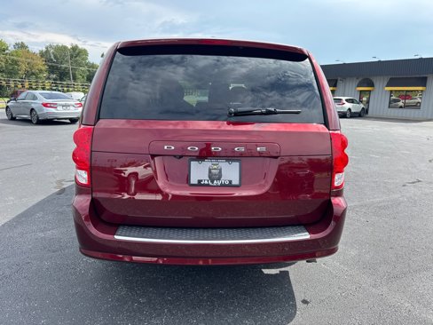 Used 2020 Dodge Grand Caravan SE w/ UConnect Hands-Free Group image 4