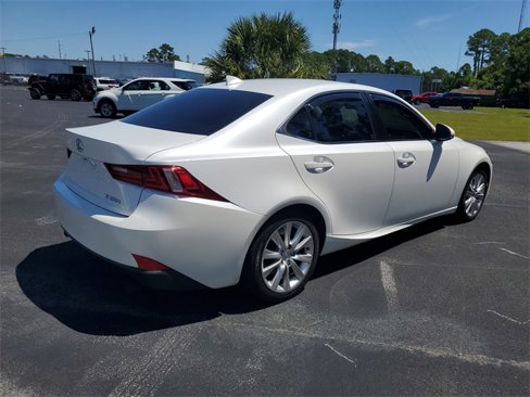 Used 2016 Lexus IS 200t image 6