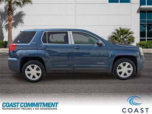 Used 2017 GMC Terrain SLE image 4