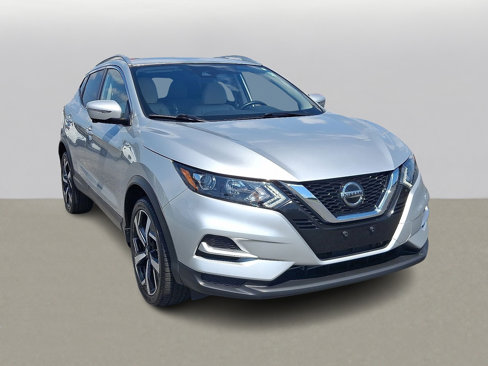 Used 2022 Nissan Rogue Sport SL image 2