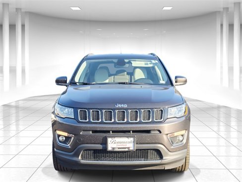Used 2019 Jeep Compass Limited w/ Safety & Security Group image 5