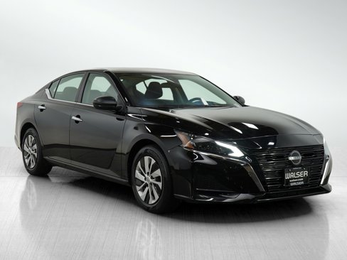 Used 2024 Nissan Altima 2.5 S image 7