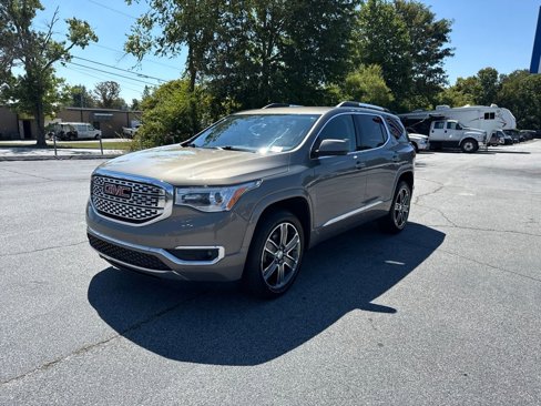 Used 2019 GMC Acadia Denali image 7
