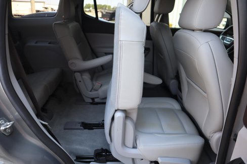 Used 2019 GMC Acadia SLT image 48