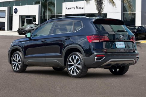 Used 2022 Volkswagen Taos SE image 6