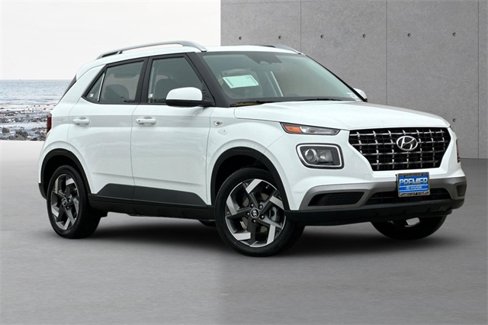 New 2025 Hyundai Venue SEL image 1