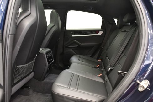 Certified 2024 Porsche Cayenne S image 47