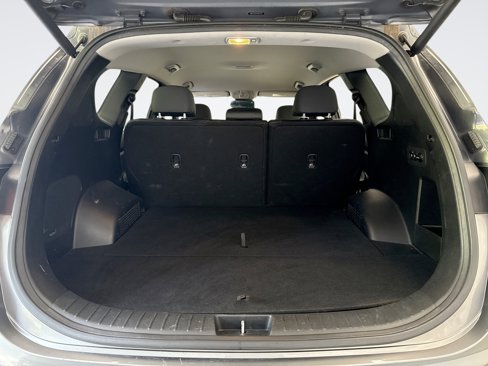 Used 2019 Hyundai Santa Fe SEL image 18