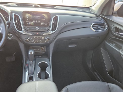 Used 2021 Chevrolet Equinox Premier image 14