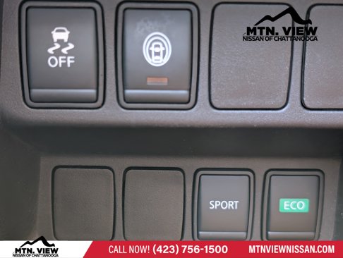 Used 2020 Nissan Rogue Sport S image 12