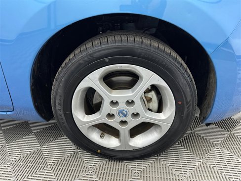 Used 2012 Nissan Leaf SL image 12