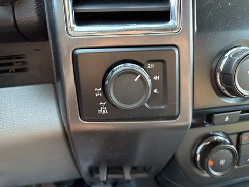 Used 2015 Ford F150 XLT w/ Equipment Group 301A Mid image 16