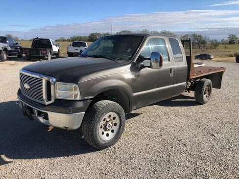 Used 2007 Ford F250 XLT image 4